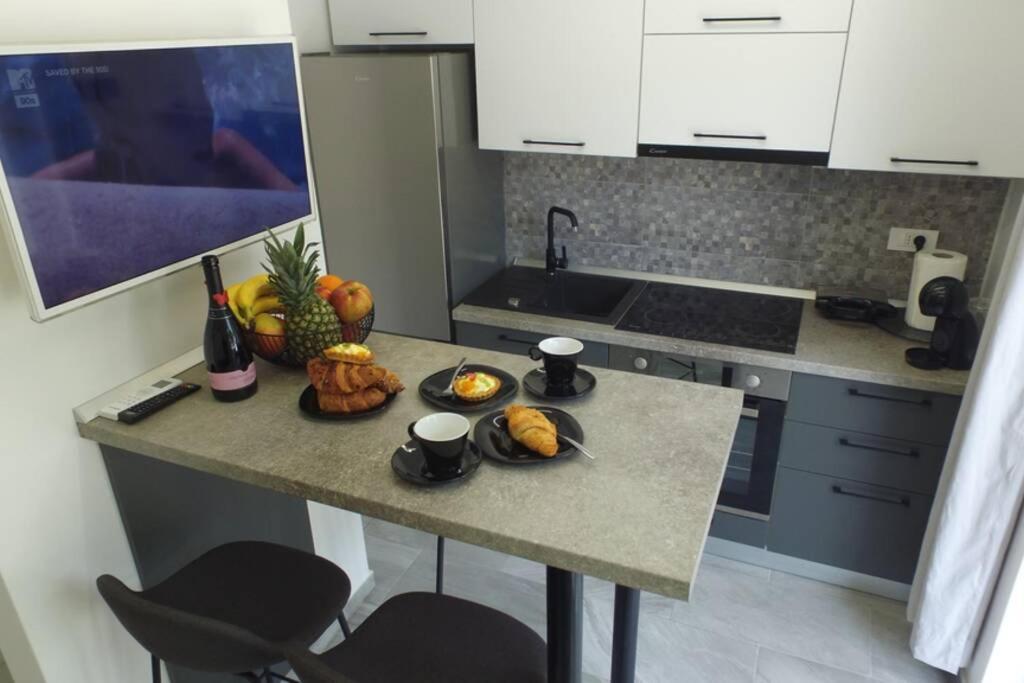 Apartment In Park Forest Soline Near The Sea 普耶斯察纳乌瓦拉 外观 照片