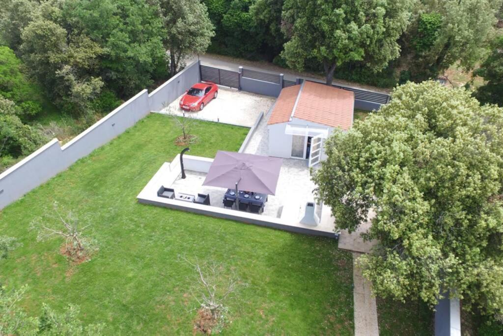 Apartment In Park Forest Soline Near The Sea 普耶斯察纳乌瓦拉 外观 照片
